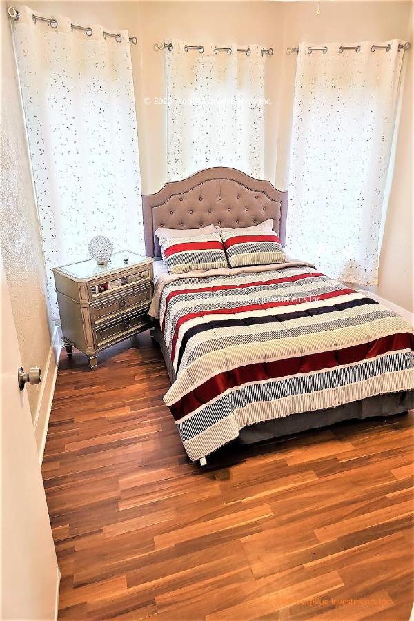 Casaazul-2605b-pleasure Pier & A Block Away- 3bed 2bath 7 Beds- 7 Minutes To Cruise Terminal Galveston