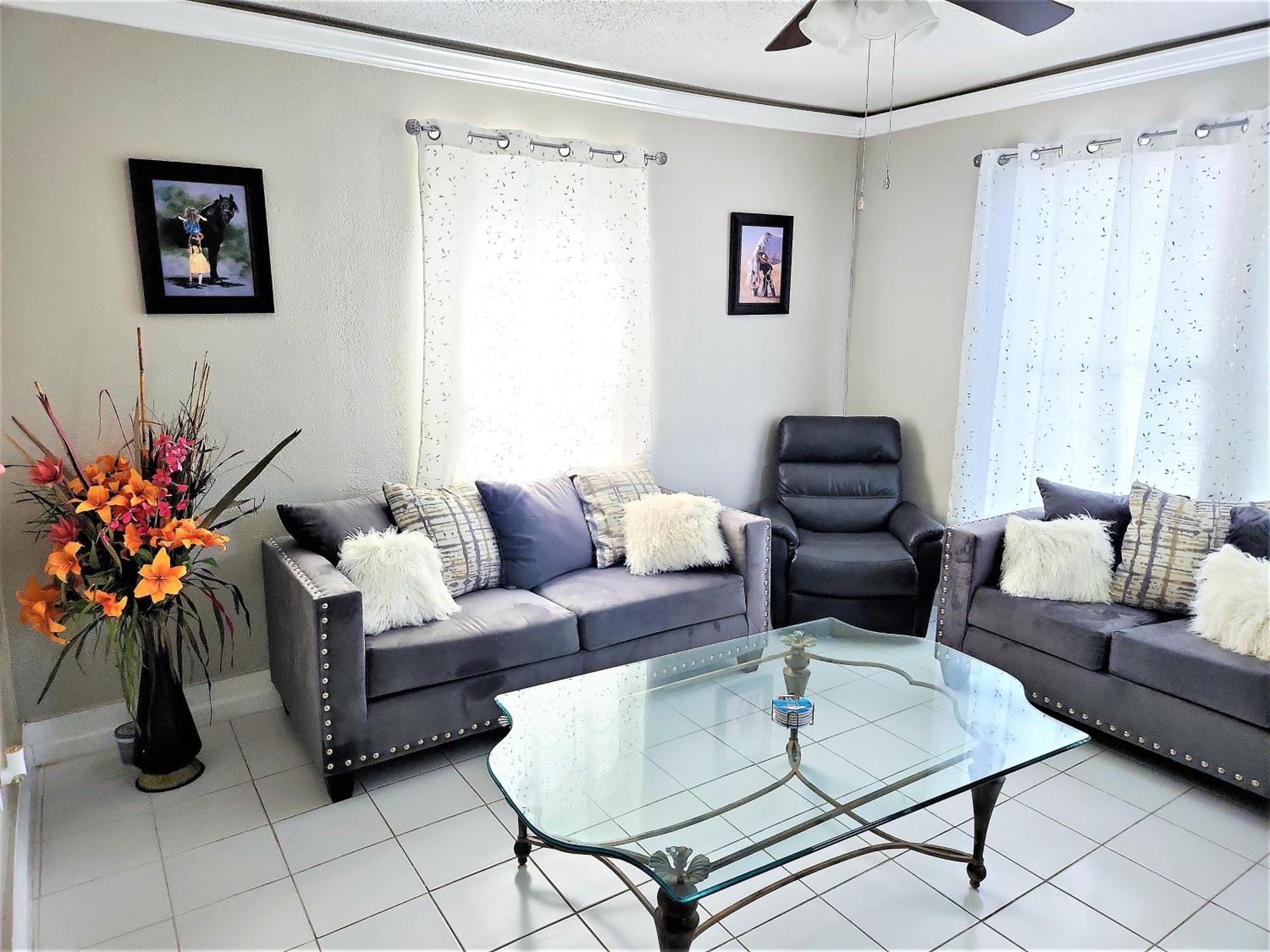 Casaazul-2605b-pleasure Pier & A Block Away- 3bed 2bath 7 Beds- 7 Minutes To Cruise Terminal Holiday home *